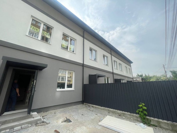 2 поверховий Таунхаус!Центр Ірпеня!Газ!Власний двір + тераса!Без коміс - фото 1