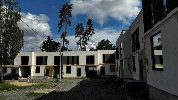 Таунхаусз газом під чистове 118 м² з ділянкою та паркомісцями  Ірпінь - фото 1
