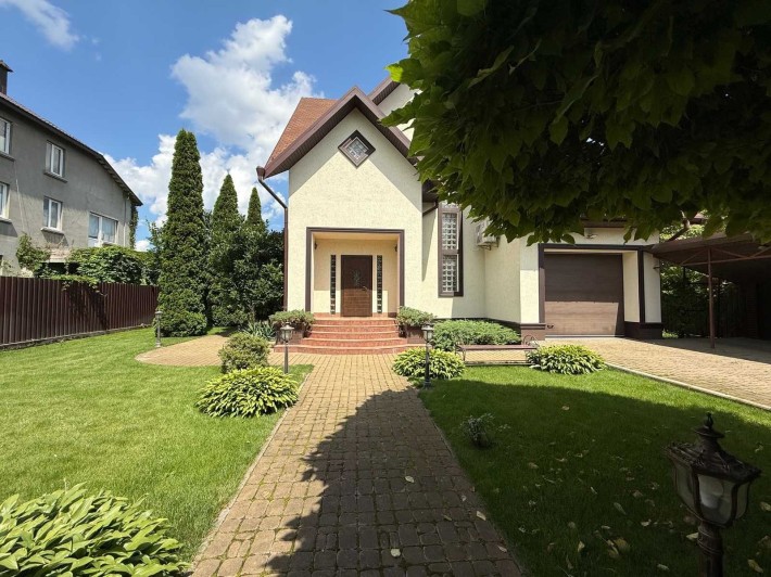 Будинок з ремонтом. Буча центральна частина. - фото 1