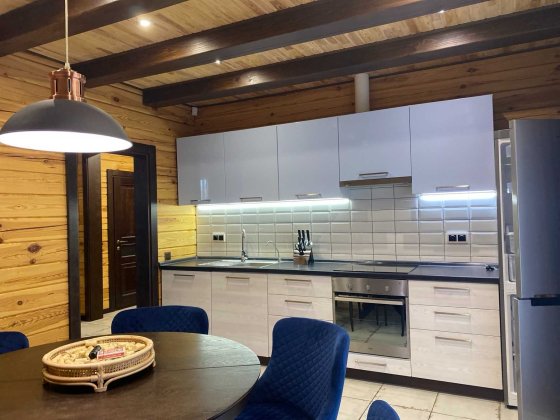 Дерев'яний двоповерховий єко будинок з брусу Буча Буча