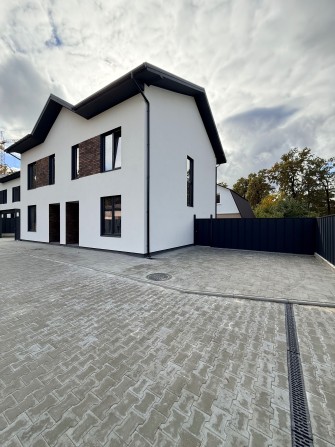 Продам Дуплекс поруч з Парком Дубки. Розвинена Локація. Без Комісії ! - фото 1