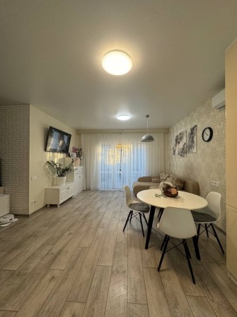 Продаж надзвичайно красивого дуплексу КМ Хуторок - фото 1