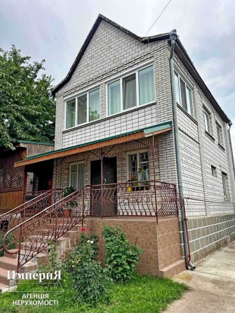 Продам будинок 210 кв.м.Ремонт.Всі комунікації. - фото 1