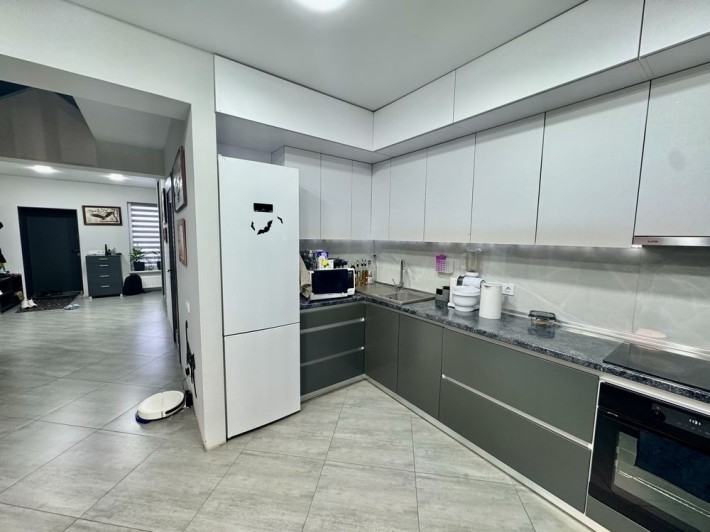 ТАУН ХАУС має 3 поверхи 105м2 можна під ДЕРЖПРОГРАМИ - фото 1