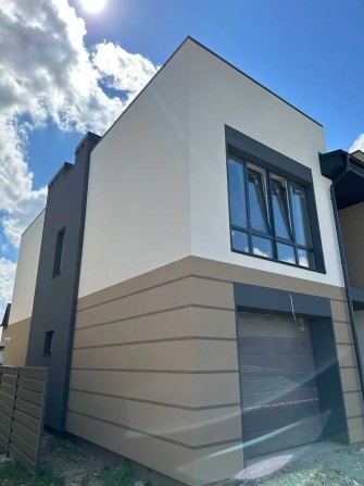 Продається будинок (дуплекс) в місті/ТЦ АРСЕН/Міські комунікації, ГАЗ - фото 1