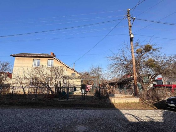 Земельна ділянка 5 сот з цегляним будинком у затишному місці. Каскад Ивано-Франковск