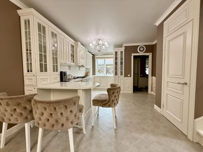 Добротний дуплекс з ремонтом у Лісовій Бучі!Тераса з піччю, паркомісце - фото 1