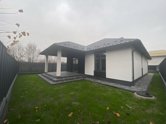 Одноповерховий будинок з чистовим оздобленням! Буча