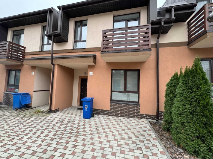 Готовий таунхаус в Ірпені (вул.Озерна). Мінімальні податки 2% і 1% - фото 1