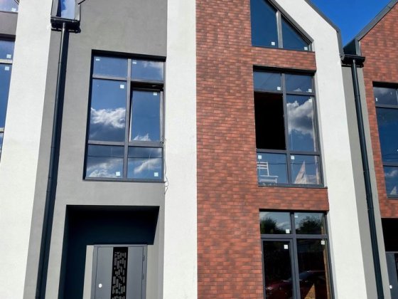 Готовий таунхаус ! Газ, центральні комунікації ! Буча Ірпінь