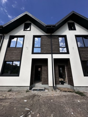 ПРОДАМ Таунхаус Бучанський Парк Озеро Центральні комунікації - фото 1