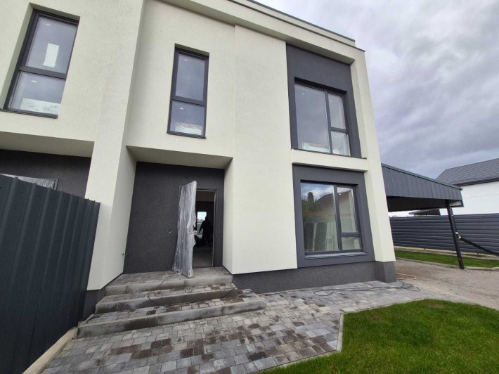 Таунхауз і новому ремонті (стадія завершення) - фото 1