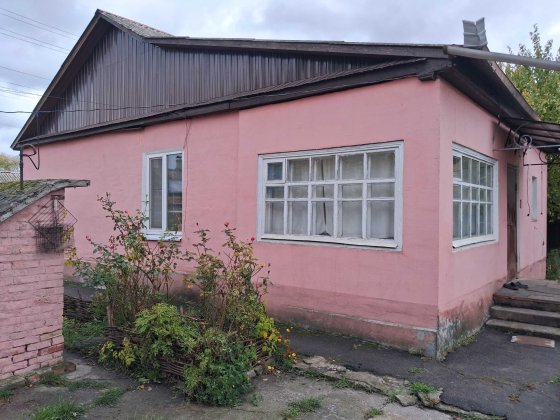 Будинок в Крюкові р-н 23 школи Кременчуг