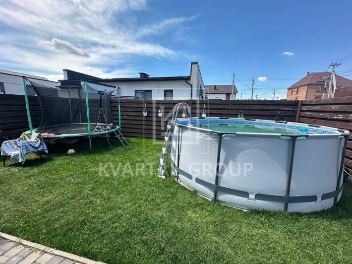 БЕЗ КОМІСІЇ! КУТОВИЙ Дуплекс з гарним ремонтом. БАСЕЙН - фото 1