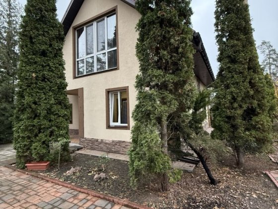 Продаж будинку в Лісовій Бучі серед соснового лісу! Буча