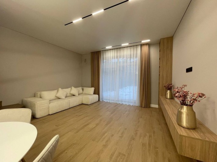 Таунхаус з ремонтом - фото 1