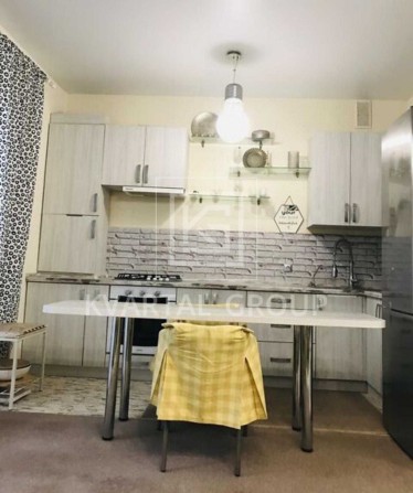 БЕЗ КОМІСІЇ! ТаунХаус з ремонтом і меблями. ШКОЛА №3 - фото 1