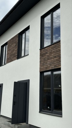 Таунхаус в Ірпені за НАЙНИЖЧОЮ ціною! Поруч Центральний парк! - фото 1