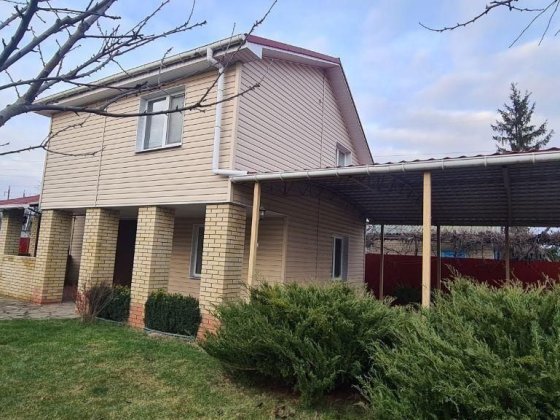 Комфортний будинок / передмістя Кременчука Кременчуг