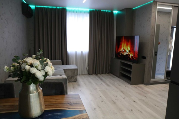 будинок таунхаус з ремонтом КМ Паларіс - фото 1