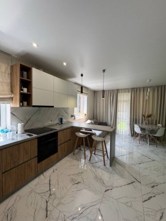 Продаж дуплекса з ремонтом. Ірпінь - фото 1