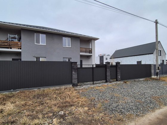 Просторий дуплекс 116 м² на ділянці 3 сотки Буча