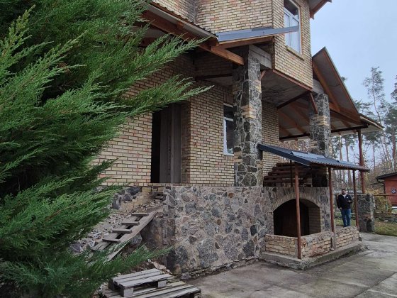 Будинок в Ірпені з укриттям, гаражем та терасою, сертифікат! Ирпень