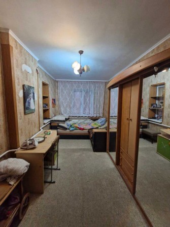 Продається цегляний двоповерховий будинок у центрі міста р-н Щемилівка - фото 1