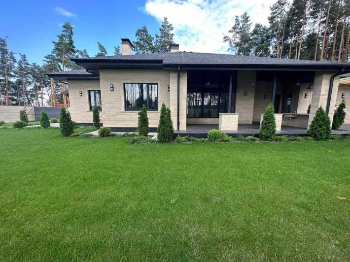 Продаж  БУДИНКУ в лісовій Бучі 285м2 з ділянкою 15 соток - фото 1