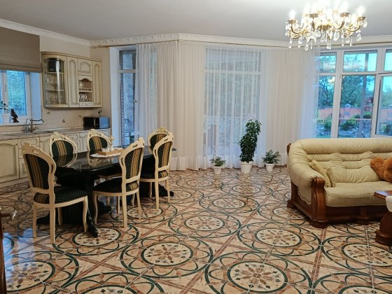 Продам 2-х этажный теплый дом. СОБСТВЕННИК Кременчук