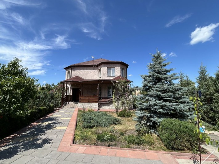 Окремий будинок в затишному місці! Буча - фото 1