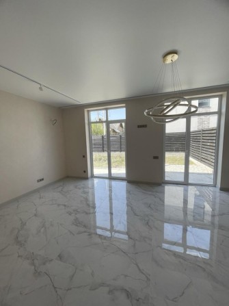 Продаж дуплекса з ремонтом - фото 1