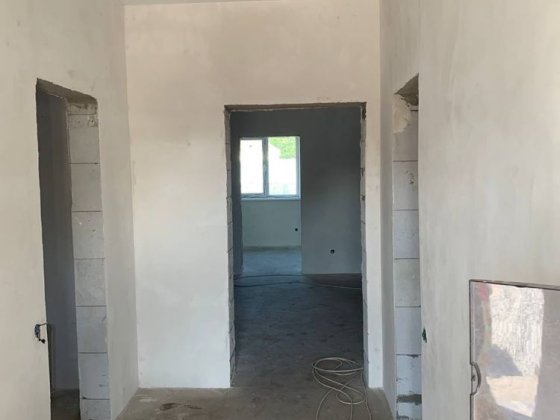 Продам будинок поряд з лікарнею Борисполь