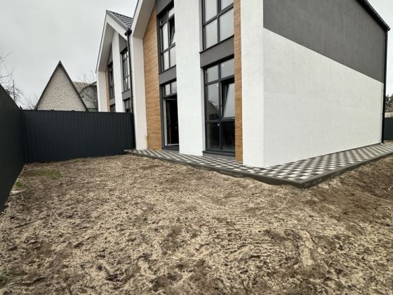 Таунхаус в Ірпені. Поруч з центром. Ирпень