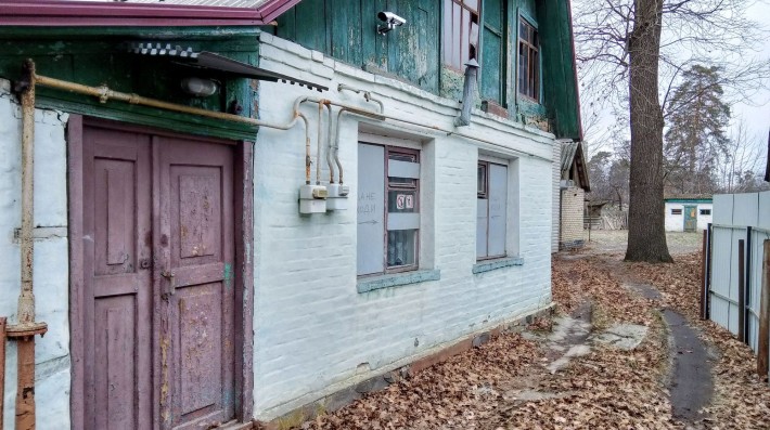 Терміново! Продам дом. Центр, ул. Садовая район поликлиника. - фото 1