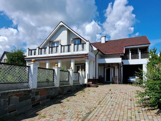 Продаж будинку в місті Луцьк