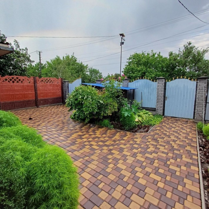 Продам дом в Весёлых тернах - фото 1