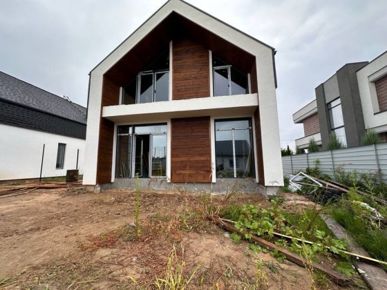 Лісова Буча — сучасний будинок у скандинавському стилі Буча