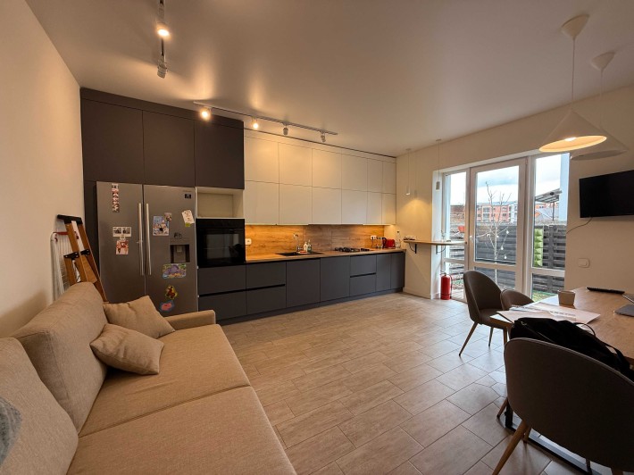 Продаж таунхауса в Ірпені з ремонтом. 130м2, газ - фото 1