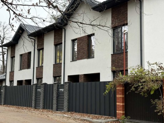 Таунхаус з газом біля Центрального парку. Держпрограми - так! Ирпень