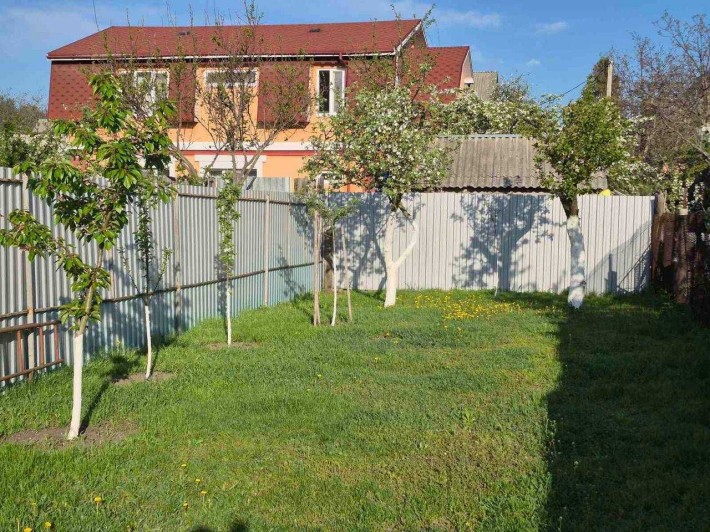 Частина будинку в лісовій частині Ірпеня. Свіжий ремонт, 5.5 сот. - фото 1