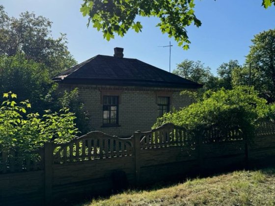 Продам Будинок з земелькою ділянкою