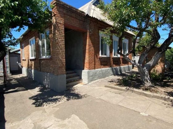 Продаётся дом на МОПРе Кривой Рог