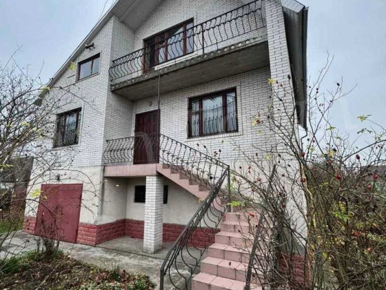 Продаж будинку в р-ні університету Переяслав-Хмельницький