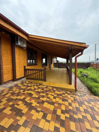 Будинок з новим ремонтом в елітному районі міста Буча - фото 1