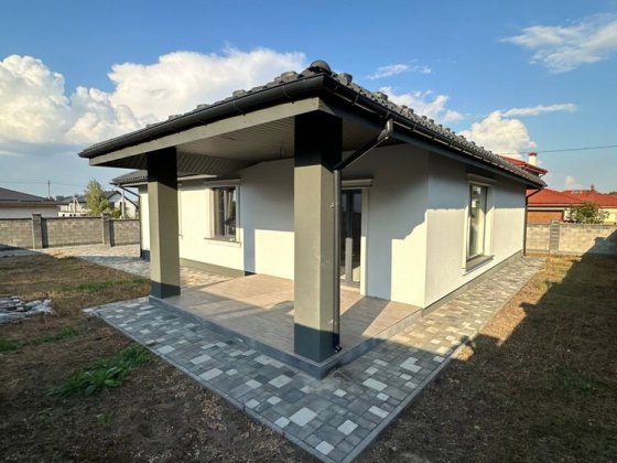 Продаю будинок 113 м2  в Бучі під чистове оздоблення. Буча