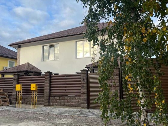 Продам Дуплекс лесная Буча Буча