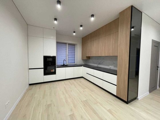 Будинок з ремонтом в Бучі на ділянці 5 сотки з Газом Буча