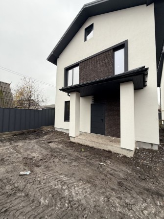 Продам Будинок. Площа 145 м². Ділянка 4,5 соток. Розвинена Локація. - фото 1