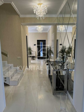 Будинок площею 200м2 на 10 сотках. Р-н "Бистро Пекаря" (Тоскани) - фото 1